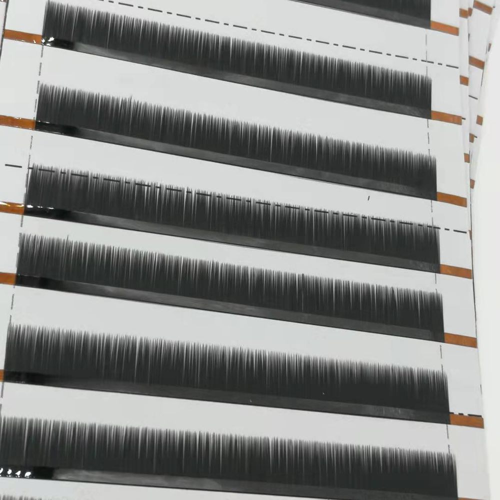 Cross-Cultural Design Adaptations Boost Lash Sales in Global Markets-1